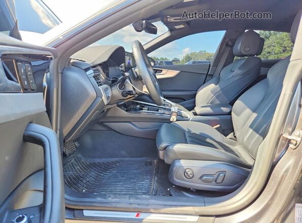 WAUDACF56SA015745 2025 AUDI A5 Серый Вид салона спереди