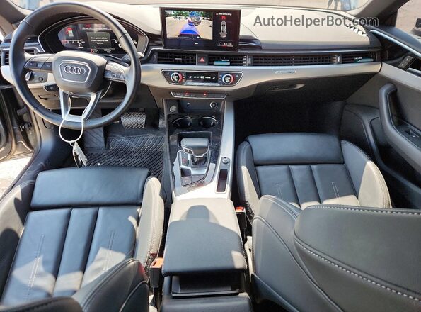 WAUDACF56SA015745 2025 AUDI A5 Серый Вид панели приборов
