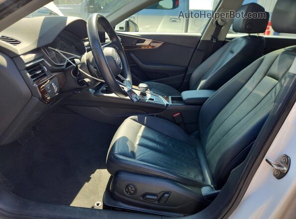 WAUDNAF45KA016238 2019 AUDI A4 Белый Вид салона спереди