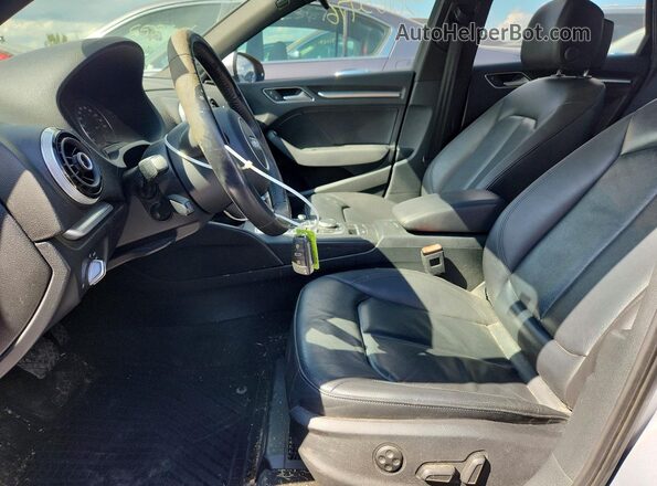 WAUE8GFF6G1041480 2016 AUDI A3 Silver Widok wnętrza z przodu