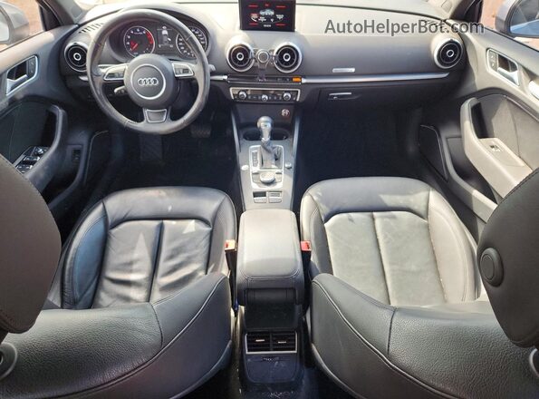 WAUE8GFF6G1041480 2016 AUDI A3 Silver Widok deski rozdzielczej