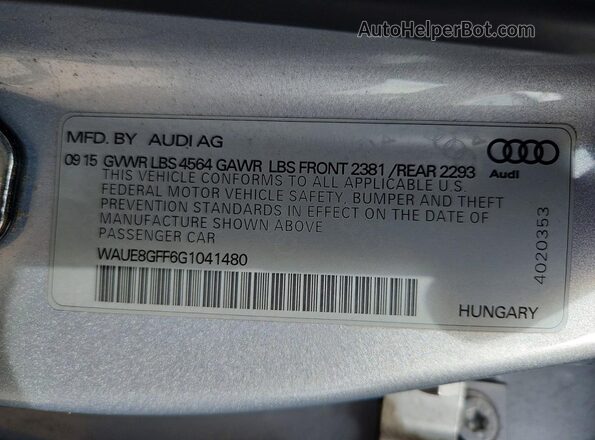 WAUE8GFF6G1041480 2016 AUDI A3 Silver Widok komory silnika