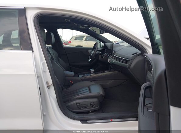 WAUEAAF4XRN008994 2024 AUDI A4 White Front interior view