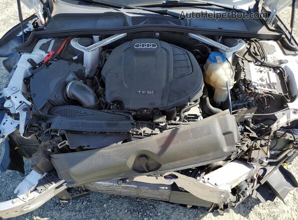 WAUENAF42JA044100 2018 AUDI A4 White Rear interior view
