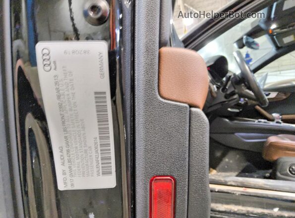 WAUENAF42JA062614 2018 AUDI A4 Black Widok komory silnika