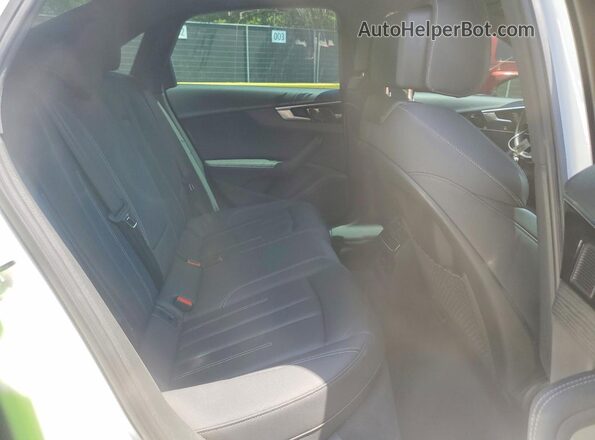 WAUENAF42LN009486 2020 AUDI A4 White Vista de los asientos traseros