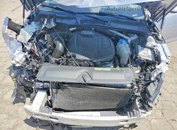 WAUENAF43JA011039 2018 AUDI A4 Silver უკანა სალონის ხედი