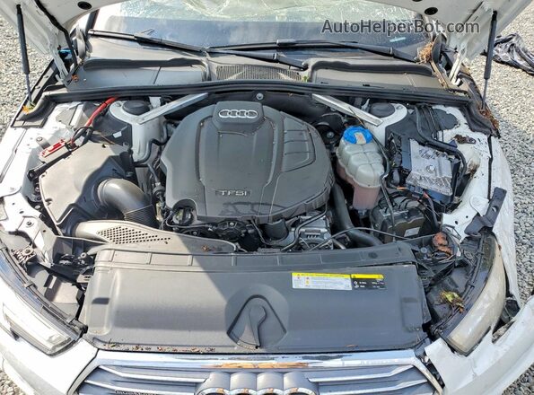 WAUENAF44HN060771 2017 AUDI A4 White Widok wnętrza z tyłu