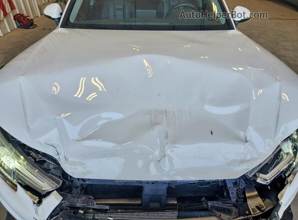 WAUENAF46JA021838 2018 AUDI A4 Белый Вид задней части салона