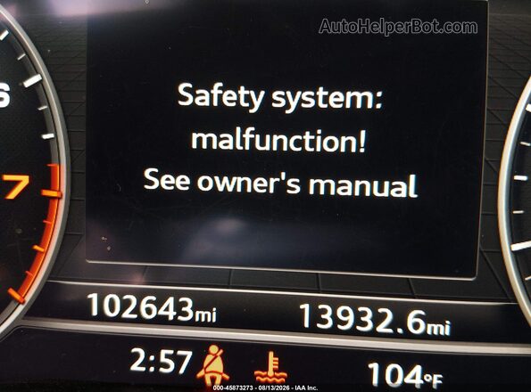 WAUENAF47JA045291 2018 AUDI A4 Белый 