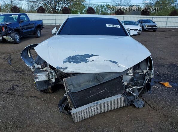 WAUENAF4XJN017753 2018 AUDI A4 Белый Вид спереди