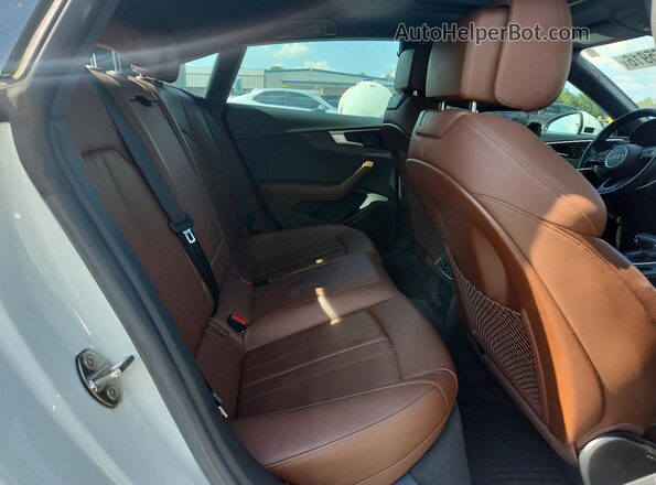 WAUENCF58JA043859 2018 AUDI A5 White Widok tylnych siedzeń