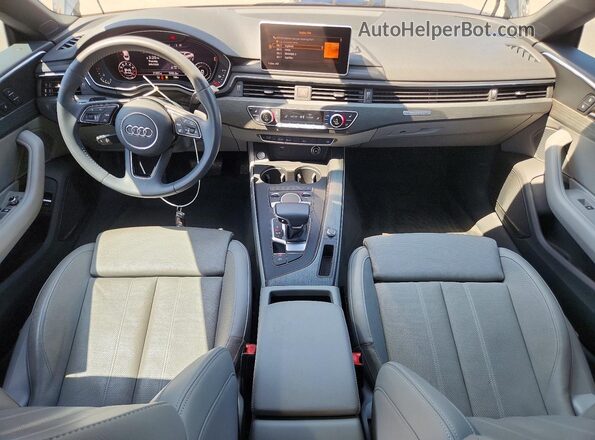 WAUENCF58JA058474 2018 AUDI A5 Black Vista del salpicadero