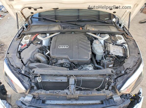 WAUFACF52MA009744 2021 AUDI A5 Белый Вид задней части салона