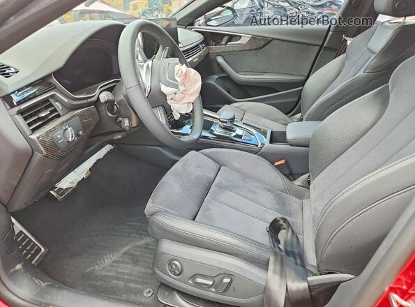 WAUFACF55SA002560 2025 AUDI A5 Red Вид салону спереду