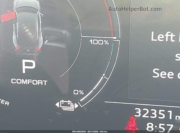 WAUFJBFW4R7002527 2024 AUDI E-TRON Белый 