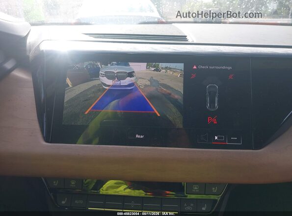 WAUFJBFW4R7002527 2024 AUDI E-TRON Белый 