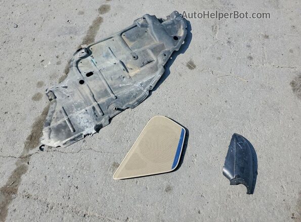 WAUG8AFC2JN105588 2018 AUDI A6 Black Engine compartment view