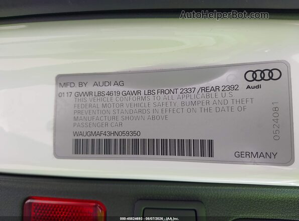 WAUGMAF43HN059350 2017 AUDI A4 White ძრავის განყოფილების ხედი