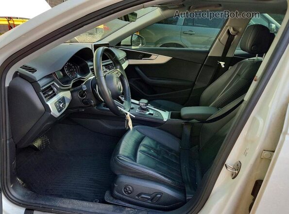 WAUGMAF49HA176647 2017 AUDI A4 White Vista interior delantera