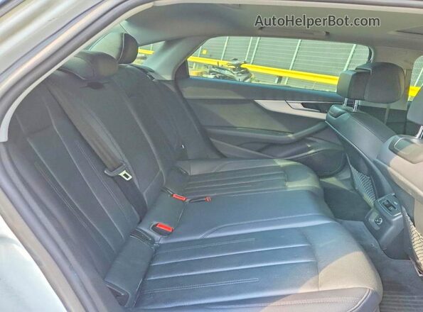 WAUGMAF49HA176647 2017 AUDI A4 White Vista de los asientos traseros