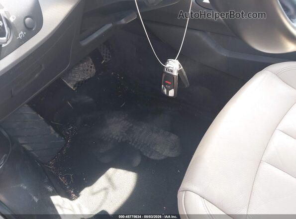 WAUGNAF41HN061210 2017 AUDI A4 White Առջևի վահանակի տեսք
