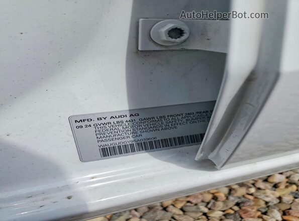 WAUGUDGY9SA039606 2025 AUDI A3 White Engine compartment view