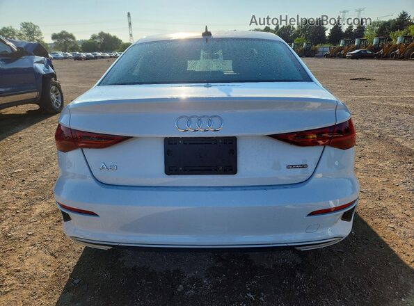 WAUGUDGYXNA088706 2022 AUDI A3 White Widok z tyłu