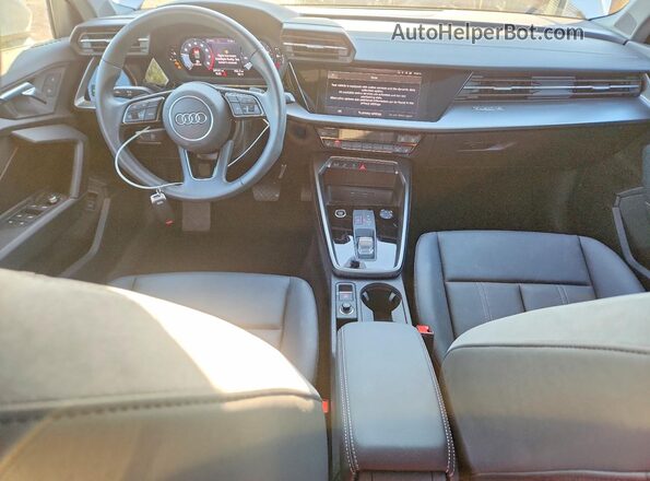 WAUGUDGYXNA088706 2022 AUDI A3 White Widok deski rozdzielczej