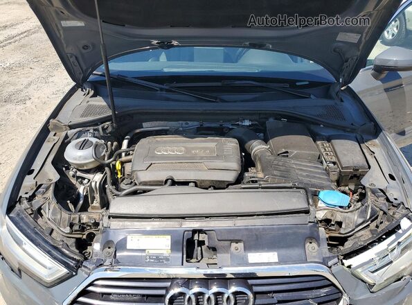 WAUJ8GFF4H1037508 2017 AUDI A3 Gray Widok wnętrza z tyłu