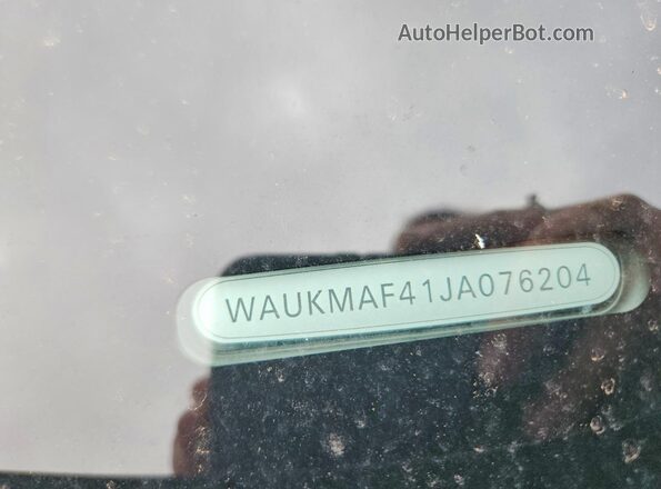 WAUKMAF41JA076204 2018 AUDI A4 Blue Engine compartment view