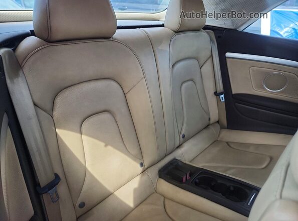 WAUM2AFH6GN000349 2016 AUDI A5 Black Rear seats view