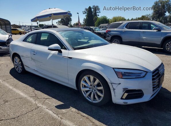 WAUNNAF55JA094918 2018 AUDI A5 Белый Передняя правая четверть