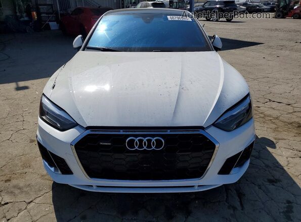 WAUSAAF56NA025837 2022 AUDI A5 White Widok z przodu