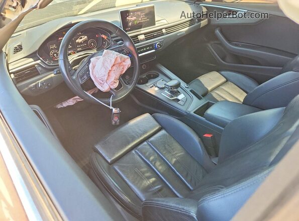 WAUTNAF58JA005575 2018 AUDI A5 Двухцветный Вид панели приборов