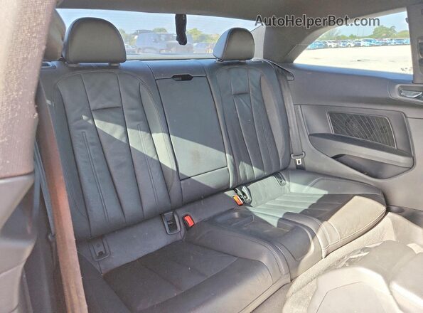 WAUTNAF58JA005754 2018 AUDI A5 Gray Vista de los asientos traseros
