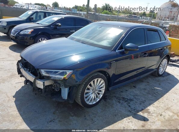 WAUTPBFF0JA078450 2018 AUDI A3 Blue Przód lewy