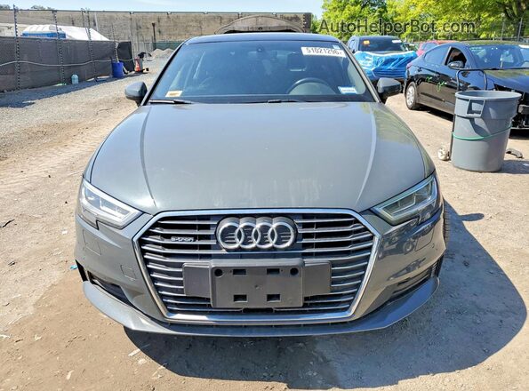 WAUTPBFF5HA047754 2017 AUDI A3 Gray Widok z przodu