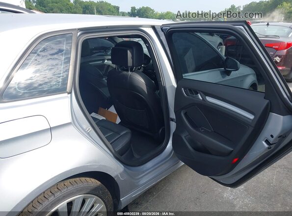 WAUTPBFF6GA035143 2016 AUDI A3 Silver VIN կոդի պիտակի տեսք
