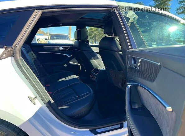 WAUVPBF22MN083202 2021 AUDI A7 White Vista trasera