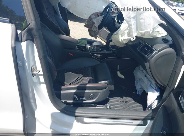 WAUW3AFC8HN077266 2017 AUDI A7 White Front interior view