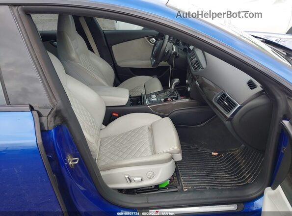 WAUWFAFC6HN040868 2017 AUDI S7 Blue Front interior view