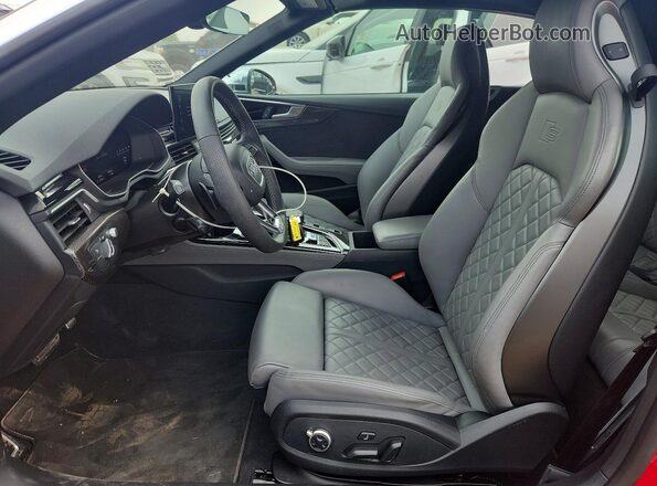 WAUY4GF57RN010153 2024 AUDI S5 Красный Вид салона спереди