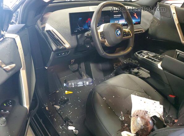 WB523CF02SCU36158 2025 BMW IX Black Widok deski rozdzielczej