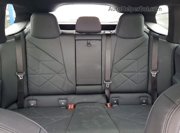 WB523CF04SCT70826 2025 BMW IX Серый Вид задних сидений
