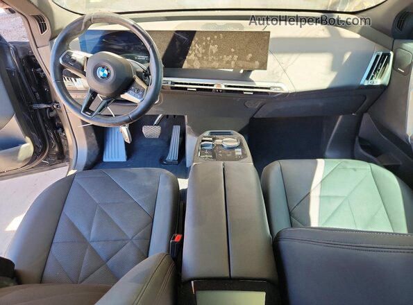 WB523CF07SCT06571 2025 BMW IX Black Առջևի վահանակի տեսք