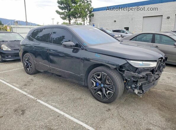 WB523CF08RCP54392 2024 BMW IX Black Передня права чверть
