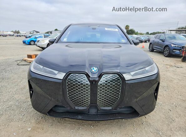 WB523CF0XRCP95512 2024 BMW IX Черный Вид спереди