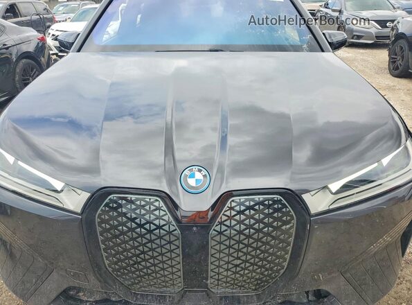 WB523CF0XSCS28531 2025 BMW IX Black Շարժիչի բաժամունքի տեսք