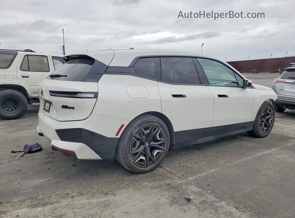 WB533CF03PCM64126 2023 BMW IX Белый Задняя правая четверть